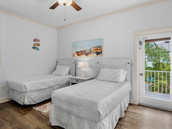 Holmes Beach Vacation Rental with Pool, Spa & Tiki Bar - Anna Maria Island